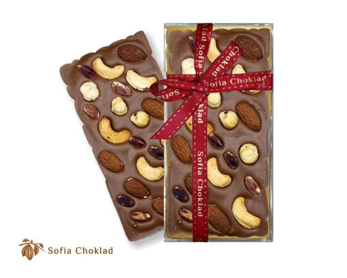 Mjölkchoklad med Blandade Nötter – En Klassiker för B2B - 10 Pack - Bild 1