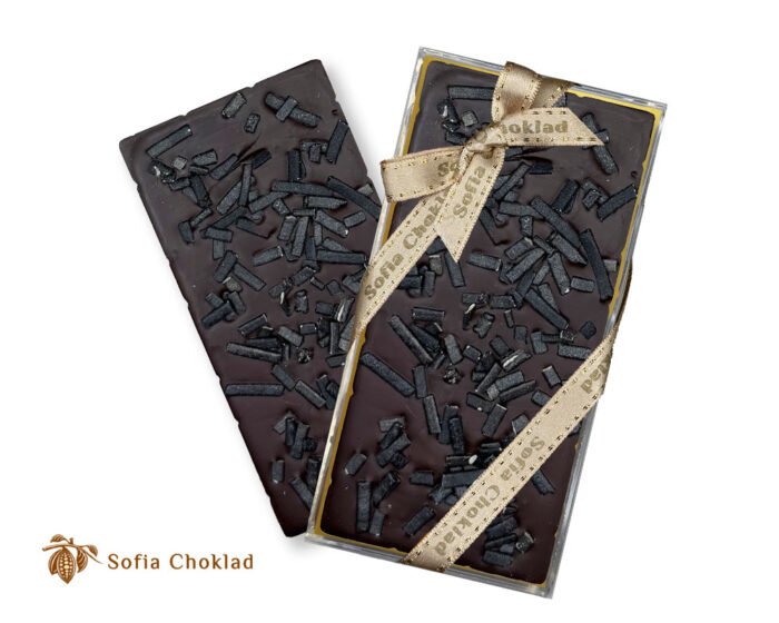 Mörk Choklad med Strössel Saltlakrits – En Nordisk Smakupplevelse för B2B - 10 Pack - Bild 1